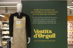 Neix “Vestits d’Orgull”, una iniciativa impulsada pel Grup Bon Preu que reivindica el valor de la feina als seus supermercats